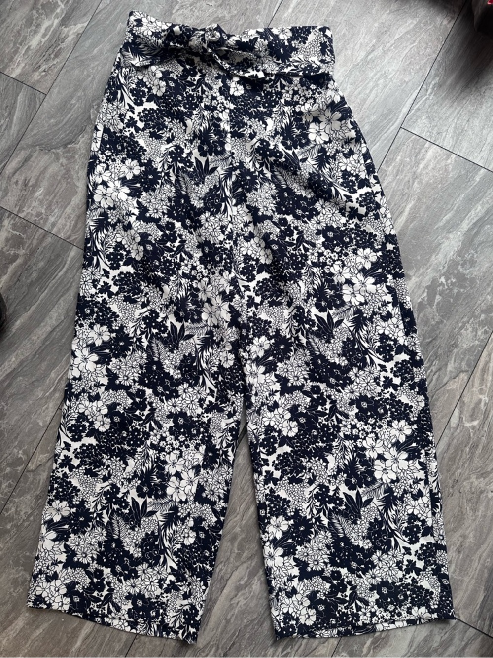 Ann Taylor floral high tie waist palazzo pants Navy Floral S NWT